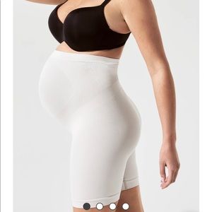 Blanqi maternity girl short